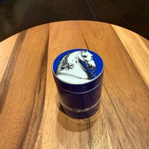 Ceramic lidded trinket box Portugal Cavalo Lusitano JPM Ana Aravyo EUC